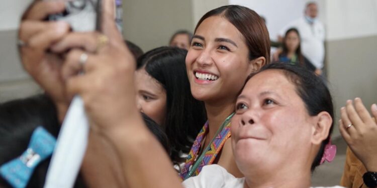 Sanya Lopez nagbakasyon sa Romblon
