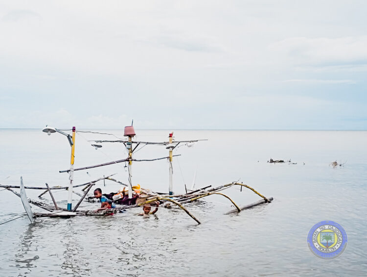 Ilang bangka at ari-arian, nasira ng naranasang masamang panahon sa Cajidiocan
