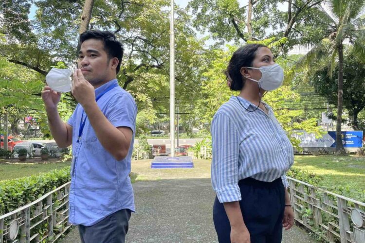 Marcos scraps mandatory use of face mask outdoors