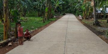 Access Road sa Sitio Cabangahan sa Carmen, San Agustin sementado na