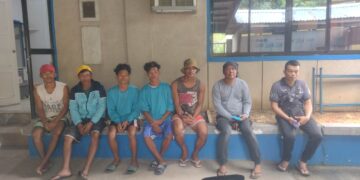 2 mangingisda na nasiraan sa laot, tinulungan ng MDRRMO Romblon