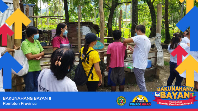 Mga bata sa Romblon, patuloy ang bakunahan kontra Covid-19