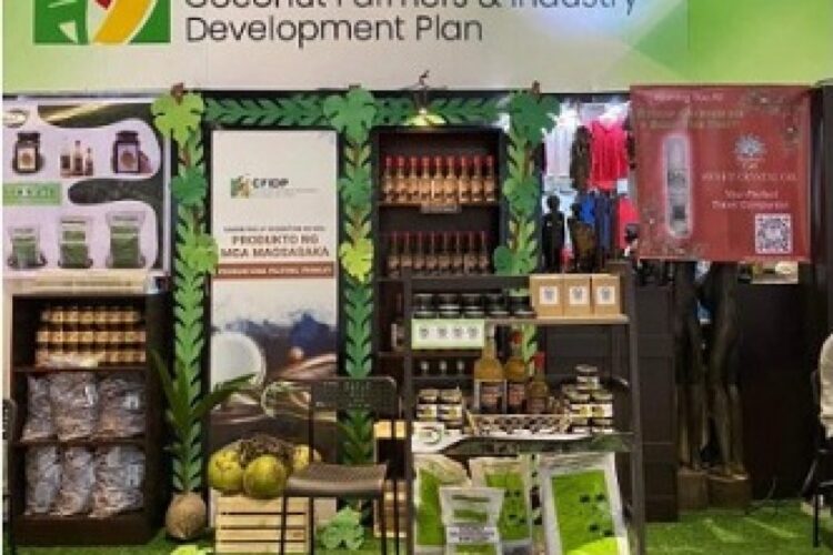 Mga prodyuser at magsasaka ng niyog sa MIMAROPA, lumahok sa World Bazaar Festival 2022