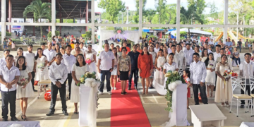 19 na magsing-irog sa Looc, sabayang nagpakasal