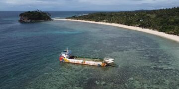 Barge na sumadsad sa Fish Sanctuary ng Ferrol, pagmumultahin ng LGU