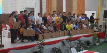 RSU faculty gets free laptops as part of University’s Smart Campus program