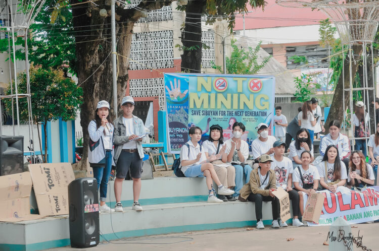 ‘Kulamin Sila’: Photos of Anti-mining rally in Odiongan