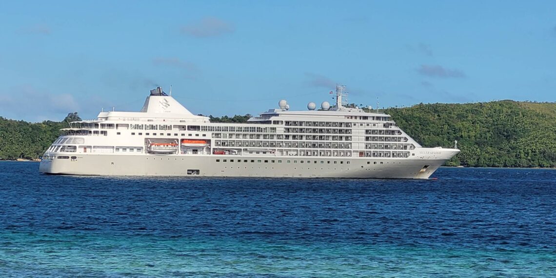 Cruise ship ‘Silver Shadow’ back in Romblon with about 330 tourists