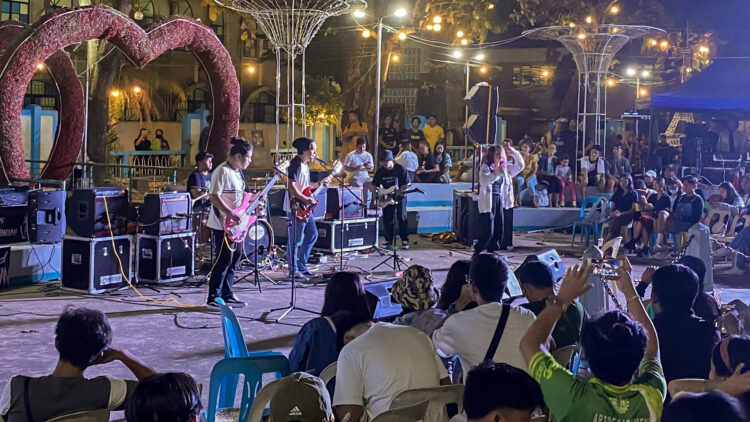 Anti-mining groups, nagdaos ng #IpamanaWagIpamina Awareness concert sa Odiongan at San Fernando