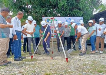Roxas LGU breaks ground for its P173-M water supply project