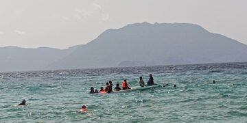 Bangkang may 13 sakay, tumaob malapit sa Bonbon Beach sa Romblon
