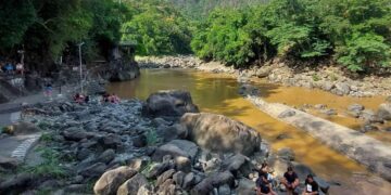 Nasirang manhole ng ROMELCO, dahilan sa paglubog ng tubig sa Cantingas River
