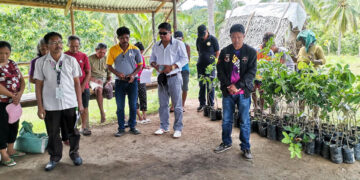 Mga IPs sa San Jose tumanggap ng binhi mula sa OPAg