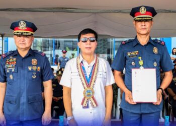 PIA-4B OIC leads turn over of logistics to police officers of PNP Mimaropa