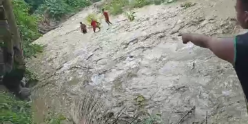 Lolo, patay matapos tangayin ng flash flood
