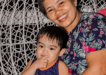 Flying Solo: Unselfish Acts of a Mother