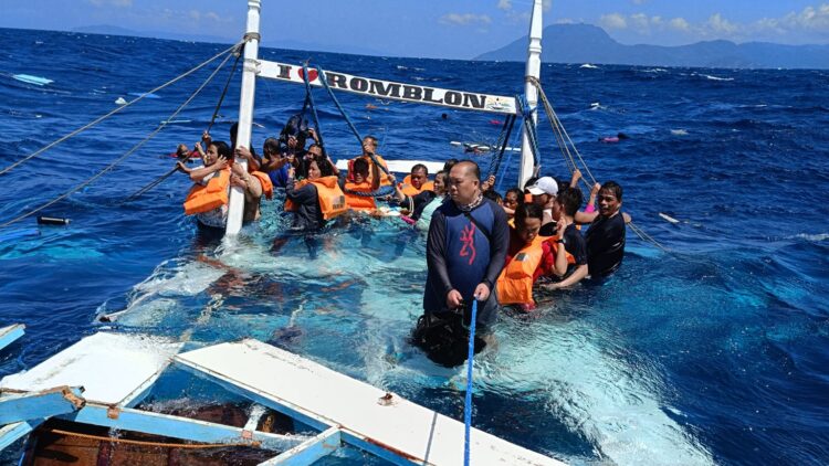 Pumpboat na patungong Simara, lumubog sa Tablas Strait