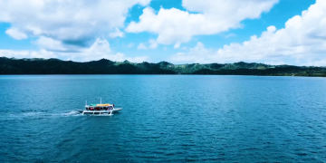 Looc LGU transforms fishermen into tour guides