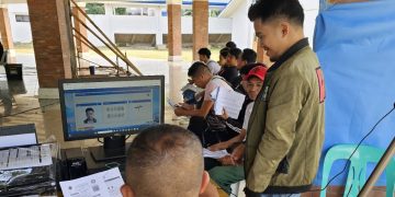 LTO holds driver’s licensing caravan in Romblon