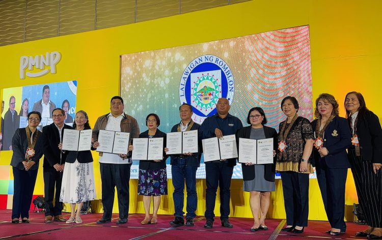 7 LGUs in Romblon receive grant to combat malnutrition