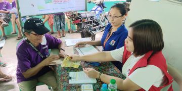 DSWD distributes social pension to indigent Senior Citizens in Banton