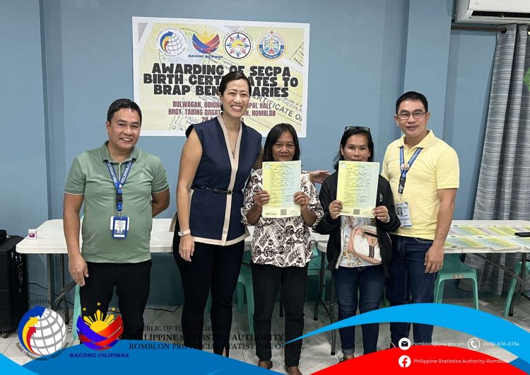 Mga walang birth certificate sa Odiongan, tinulungan ng PSA