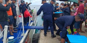 10 survivors ng pagtaob ng bangka, nakauwi na; 7 pasahero, nawawala pa rin