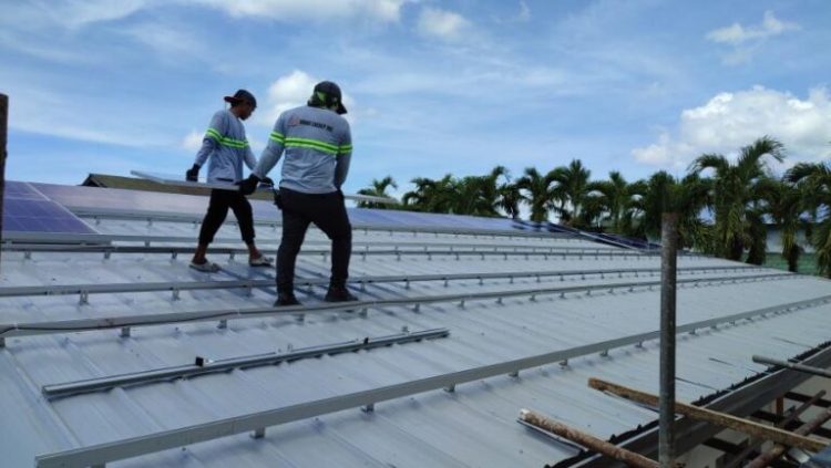 US, EU, WHO donates solar panels to Romblon rural health units