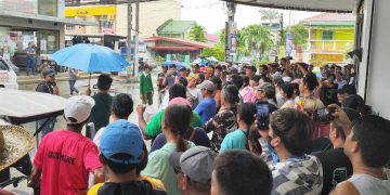 Mindoro fisherfolk affected by oil spill seek aid promised by Speaker Romualdez from DOLE MIMAROPA