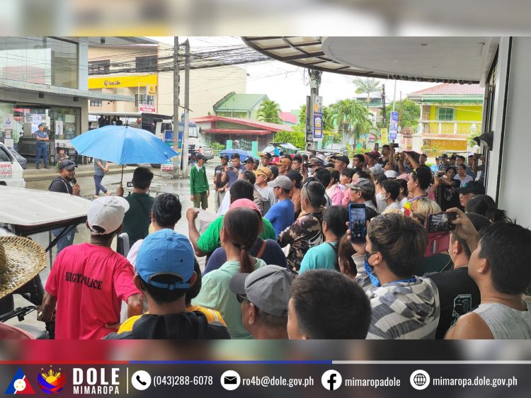 Mindoro fisherfolk affected by oil spill seek aid promised by Speaker Romualdez from DOLE MIMAROPA