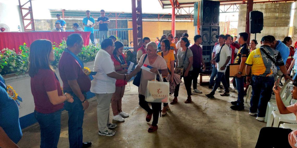 DSWD provides assistance to 1,348 parents of senior high students in Calatrava, Odiongan
