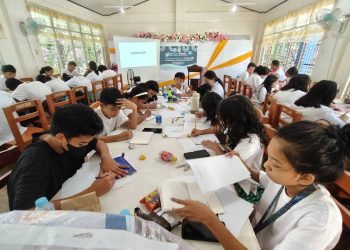 Calatrava NHS trains 36 students on campus journalism