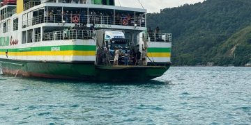 Barkong may sakay na 156 na pasahero, sumadsad sa Romblon
