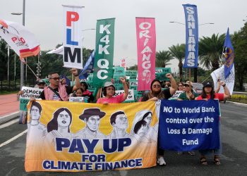 Hundreds rally in Manila, demanding climate justice