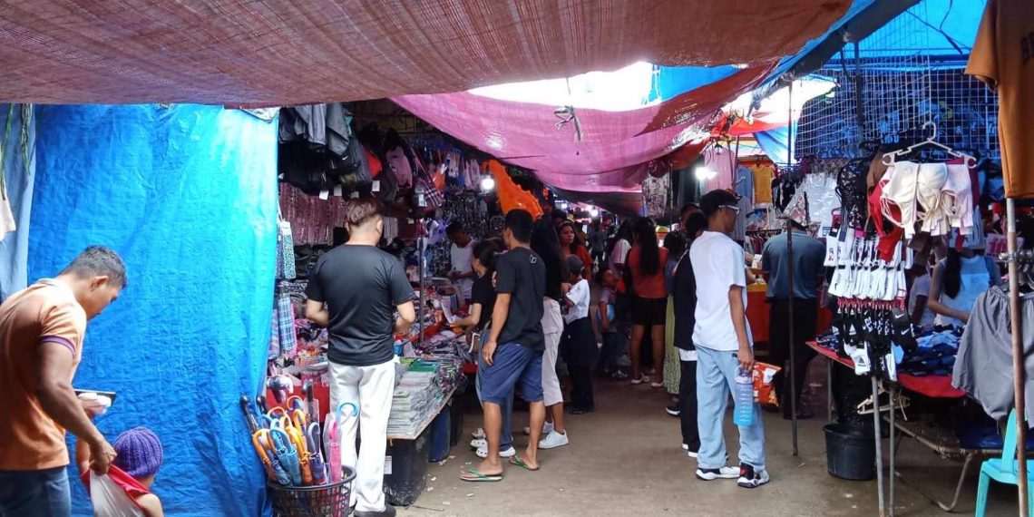 Baratillo ng Romblon: A Vibrant Blend of Bargains, Culture, and Community