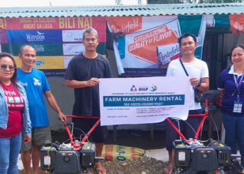 DOLE provides P1.12M worth of agricultural machinery to Romblon farmers