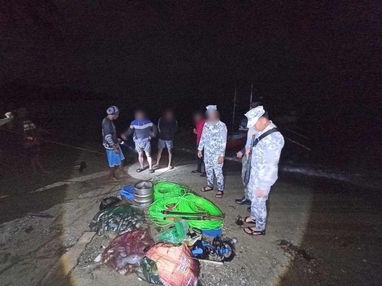 Apat na mangingisda, huli dahil sa compressor