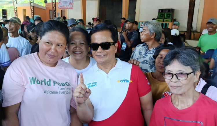 Riano ibinida ang mga nagawa sa campaign rally sa Magdiwang
