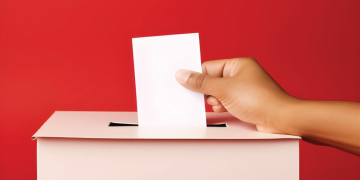 Ang Tsansa ng mga Kandidatong Walang Pera – Isang Pagninilay sa Tradisyon at Pagbabago