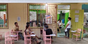 Early Voting Hours ng COMELEC, ina-avail ng mga Senior Citizen, PWD, at buntis sa Romblon