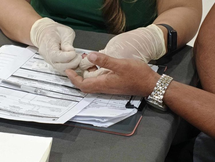 Publiko, hinihikayat magpa-HIV test at maging tapat sa kanilang mga partner