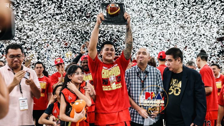Beermen kampeon sa PBA Philippine Cup 49