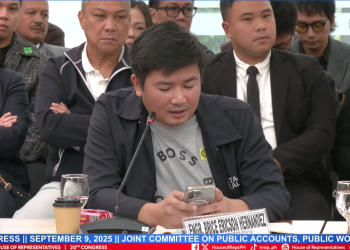 Estrada, Villanueva idinawit sa flood control fiasco