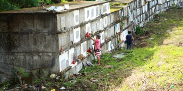 Libreng pagpapalibing para sa mga mahihirap, batas na