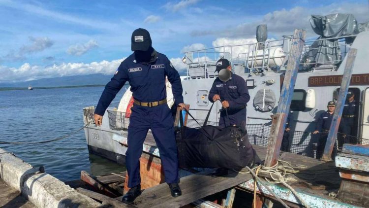 P19.2-M halaga ng hinihinalang marijuana, natagpuan sa karagatan ng West Philippine Sea
