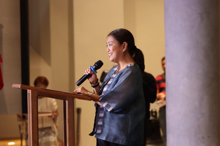 Makati City, nagbigay ng tulong-pinansyal sa mga lugar na nasalanta ng bagyo at lindol, kabilang ang Romblon