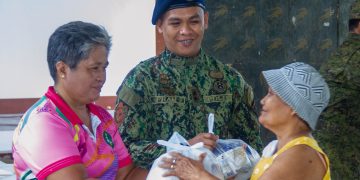 Romblon Police nagsagawa ng relief operations sa Odiongan