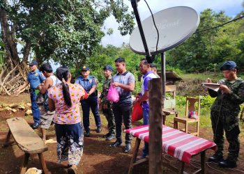 35 pamilya sa Looc, binigyan ng food packs ng PNP Technical Support Platoon