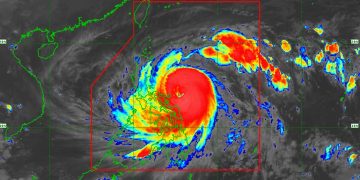 Pangulong Marcos, nilagay sa full alert ang pamahalaan habang lumalakas ang Bagyong Uwan