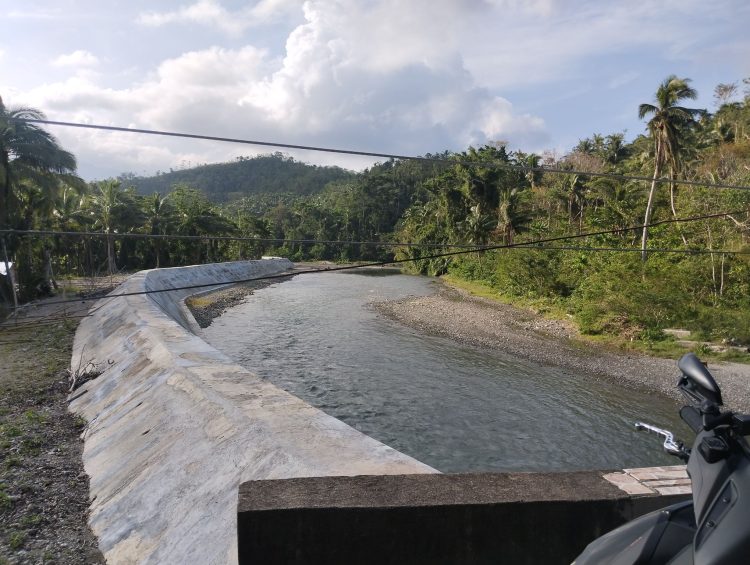 Menor de edad, patay matapos makuryente sa nakalaylay na kable ng kuryente sa Sibuyan